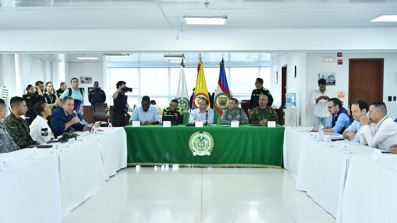 La reunión contó con todas las autoridades. El PMU quedó instalado desde el jueves.