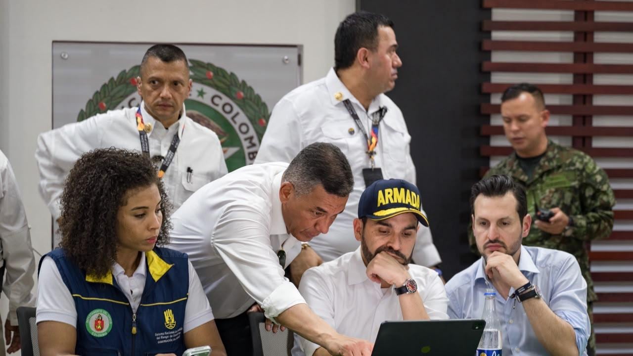 El presidente Abelardo de la Espriella llegó a Chocó para hacer frente a la emergencia.