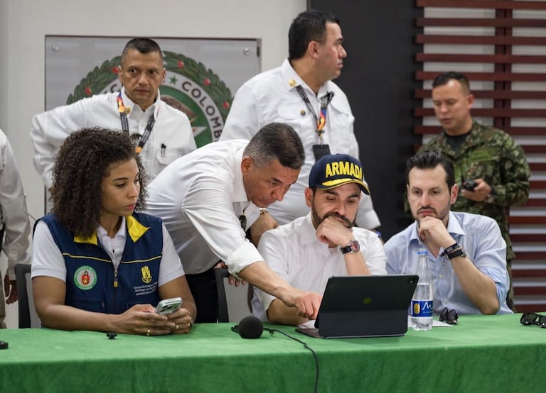 El presidente Abelardo de la Espriella llegó a Chocó para hacer frente a la emergencia.
