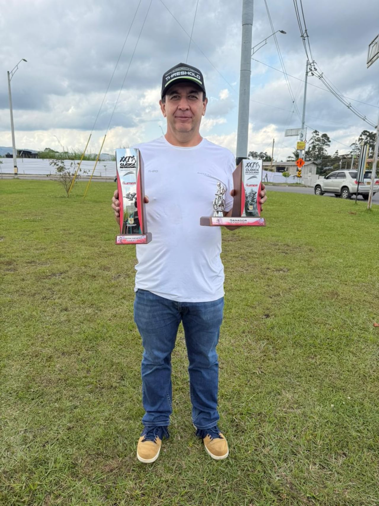 Jhon Mario Jaramillo, padre de Juan Guillermo y gerente.