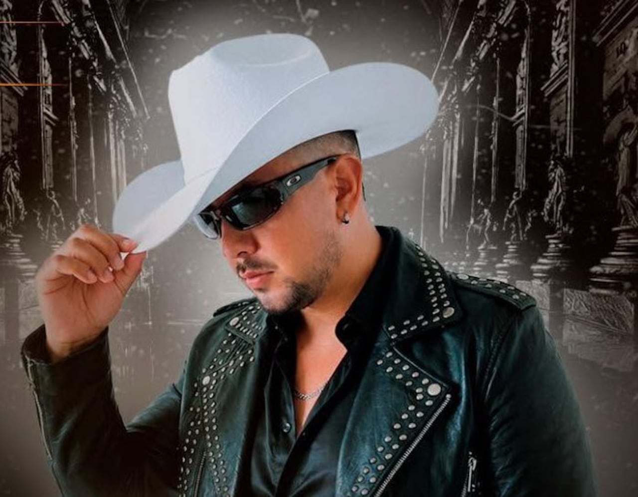 A lo largo de su trayectoria también ha realizado colaboraciones con otros artistas del género, entre ellas "Bandido Enamorado (Remix)" junto a Deymer Solarte y Francisco Gómez, además de "Aventuras" con Junior Posada.