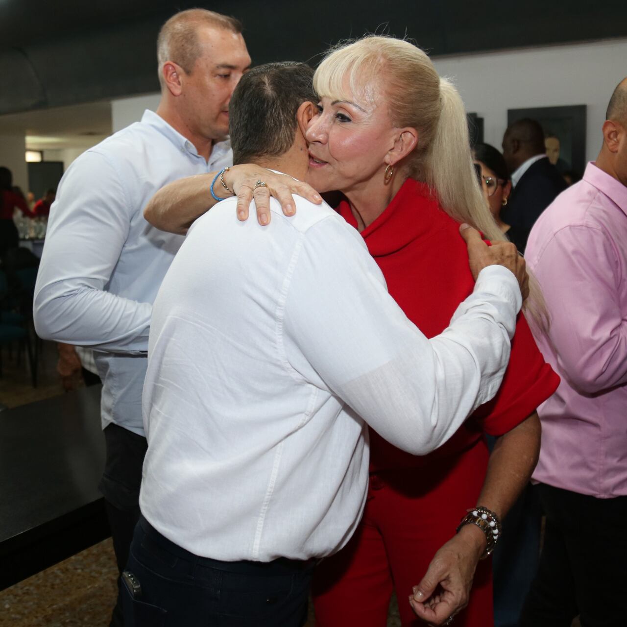 Para observadores políticos, esta unión podría ser una gran noticia para el desarrollo del Valle del Cauca.