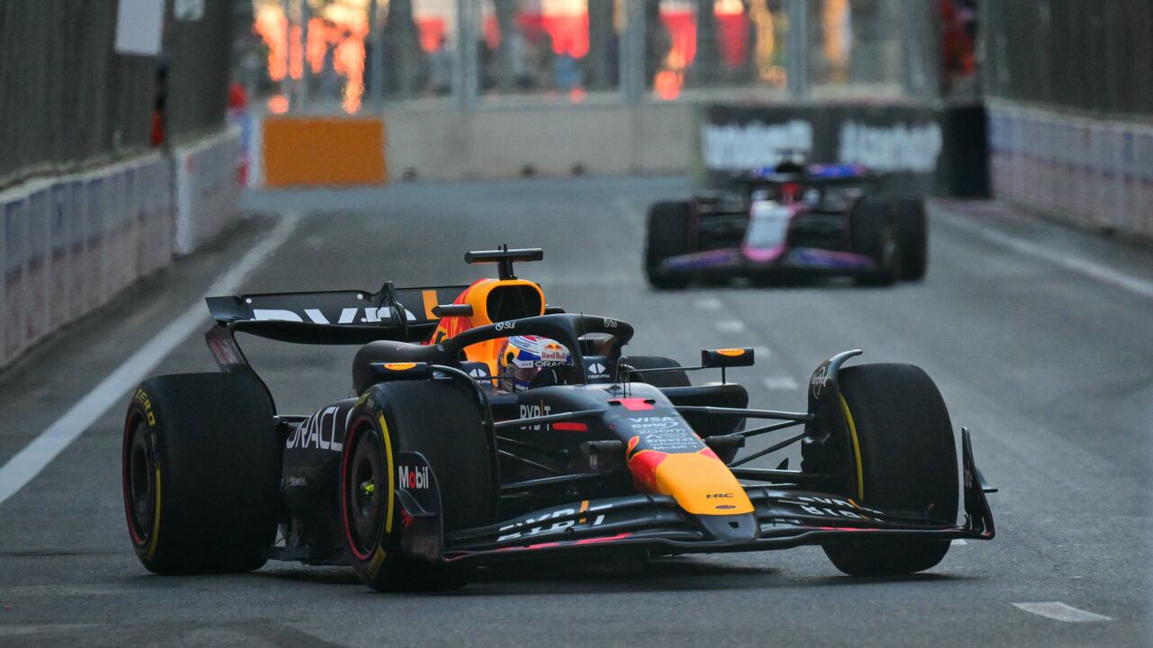 Max Verstappen en su Red Bull.