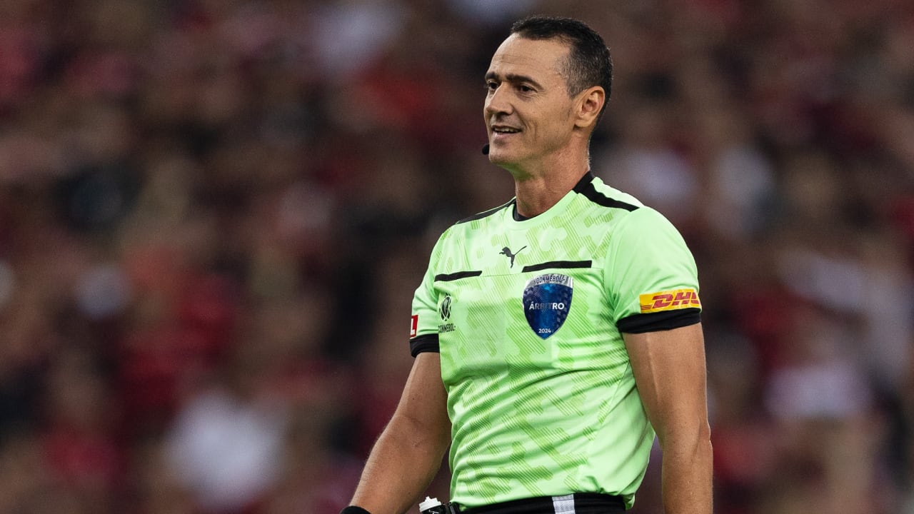 Wilmar Roldán fue designado por la Conmebol para el partido en Brasil