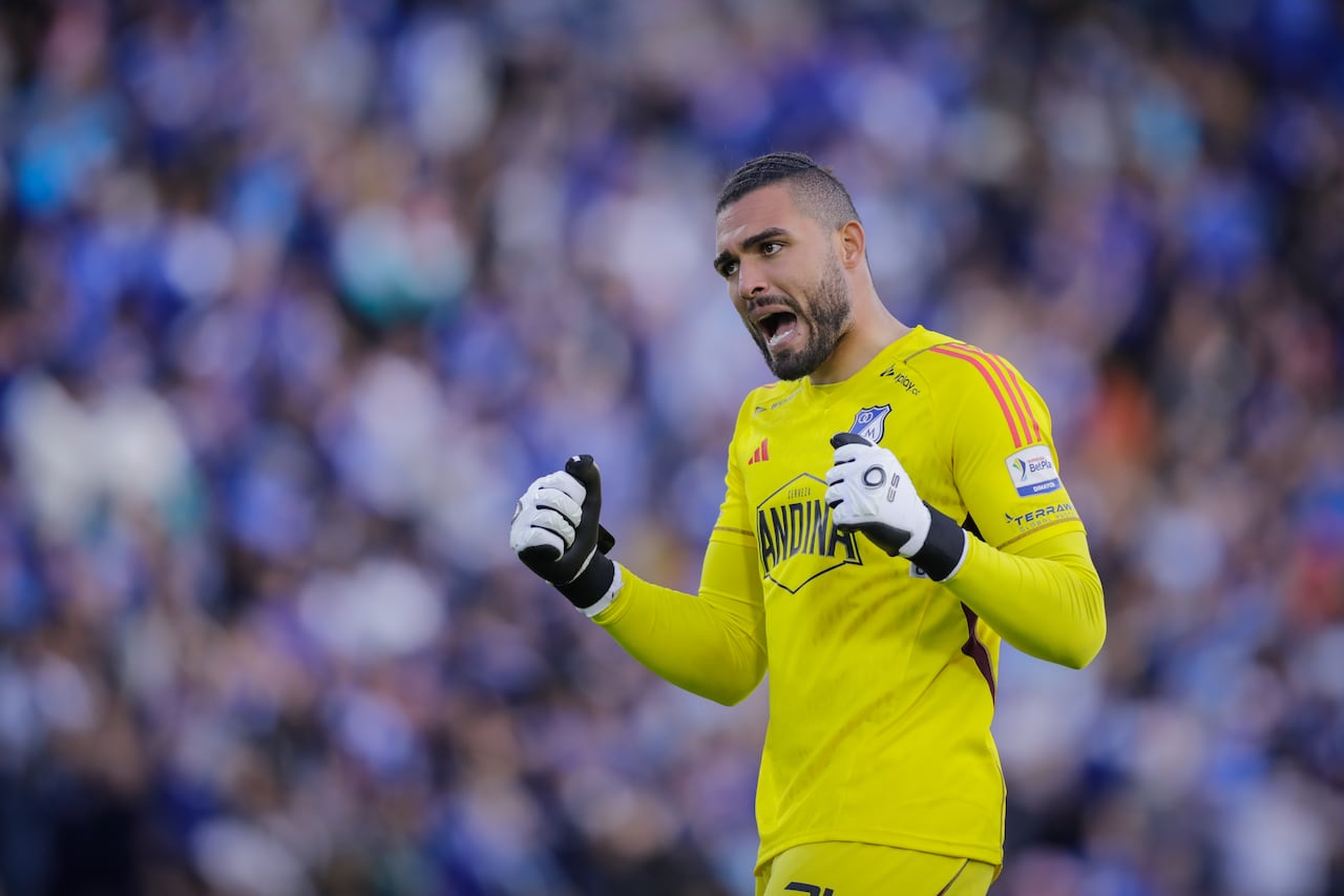 BOGOTA, COLOMBIA - JANUARY 21: Alvaro Montero of Millonarios celebrates the fourth goal of his team during the Liga BetPlay 1st round match between Millonarios and Independiente Medellin at Estadio El Campin on January 21, 2024 in Bogota, Colombia. (Photo by Andres Rot/Getty Images)