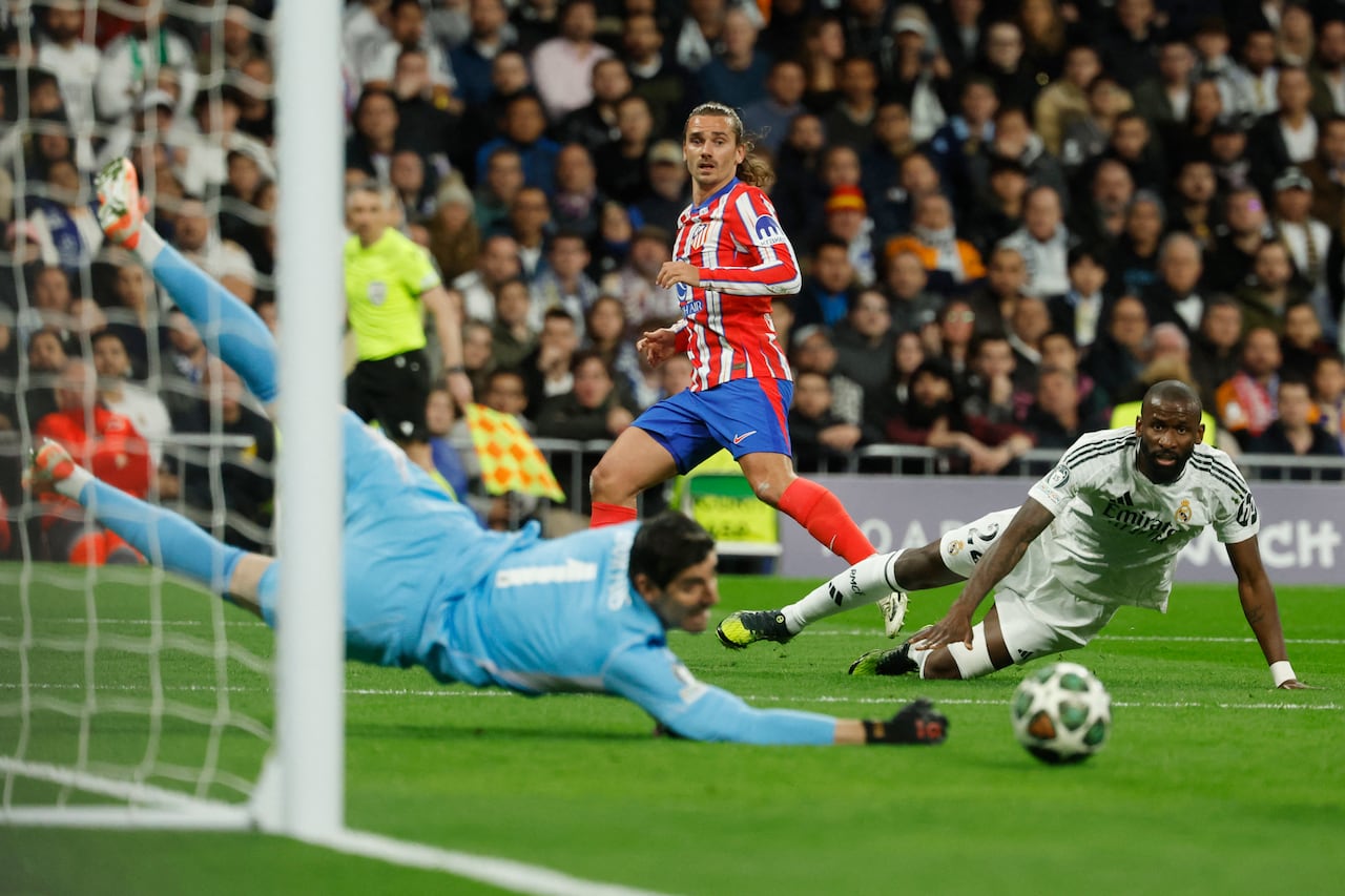 Real Madrid y Atlético se jugaron la ida de octavos en Champions