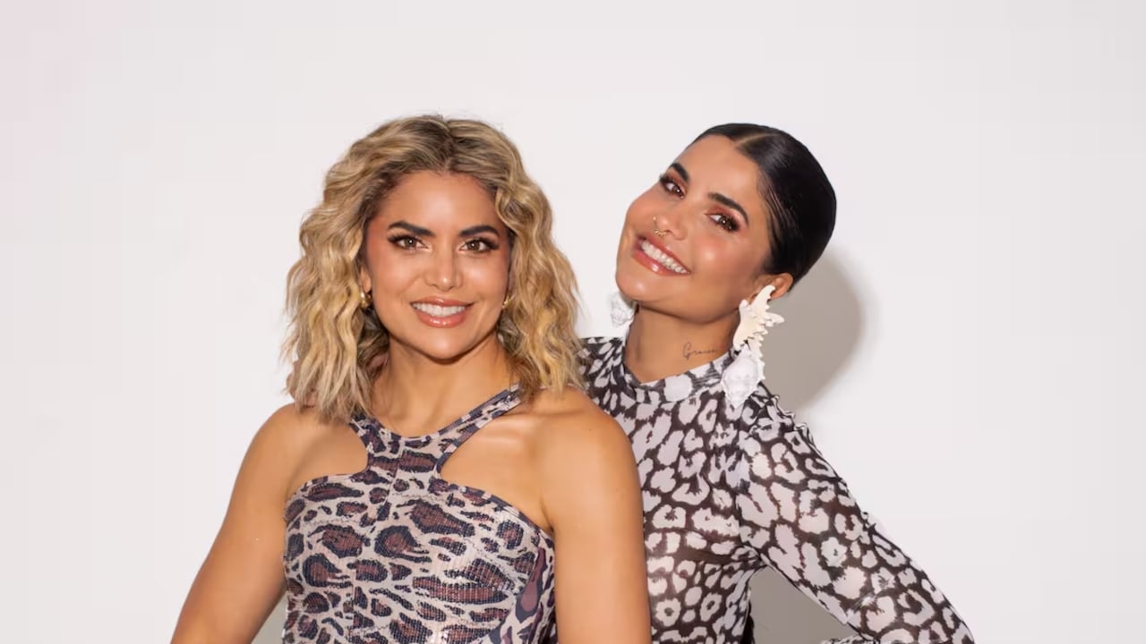 Adriana Lucía y Martina La Peligrosa son hermanas, nacidas ambas en Córdoba, cantantes ambas, y con gusto y sazón para la gastronomía.