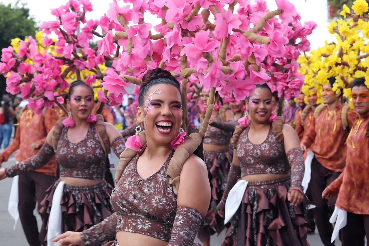 Feria de Cali 2023 Desfile Cali Viejo