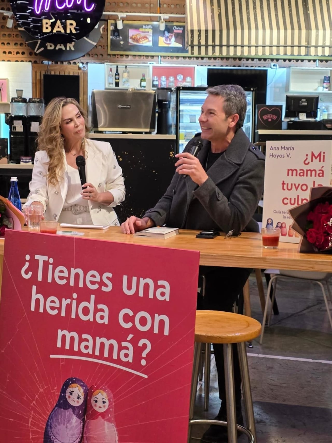 Después de años de conflicto, distancia y dolor con su propia madre, Ana María Hoyos emprendió un camino de formación académica y crecimiento personal