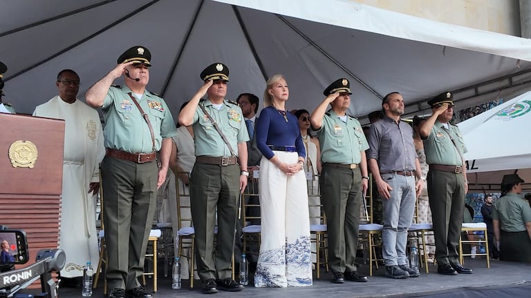 Toma de posesión de los nuevos comandantes de la Policía de Cali y el Valle del Cauca.