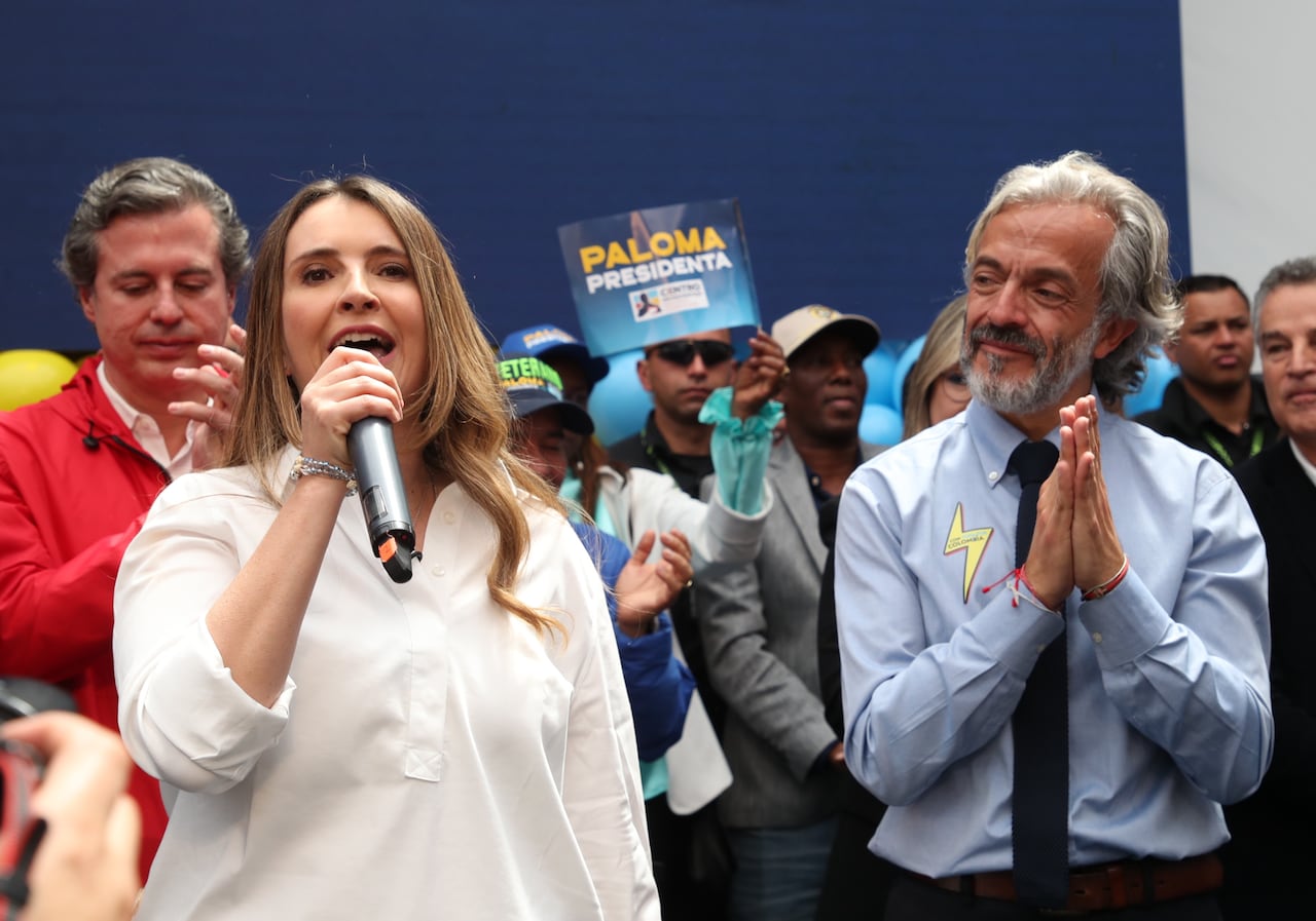 Inscripción de candidatura a la presidencia de Paloma Valencia y su fórmula a la vicepresidencia Juan Daniel Oviedo