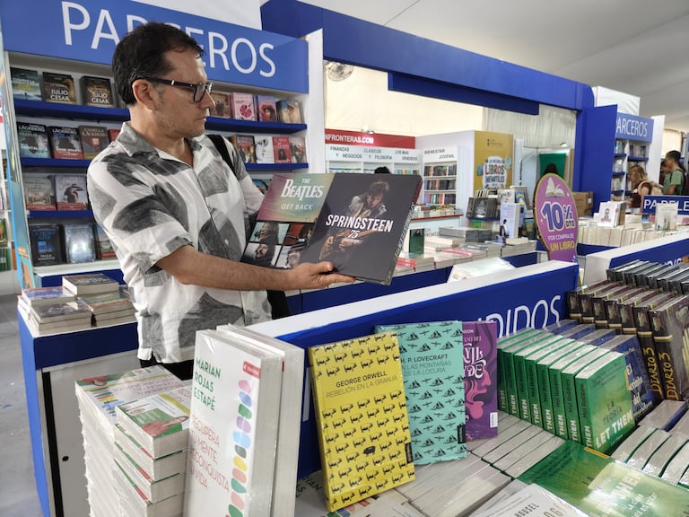 Feria del libro en Cali. Foto Jorge Orozco.