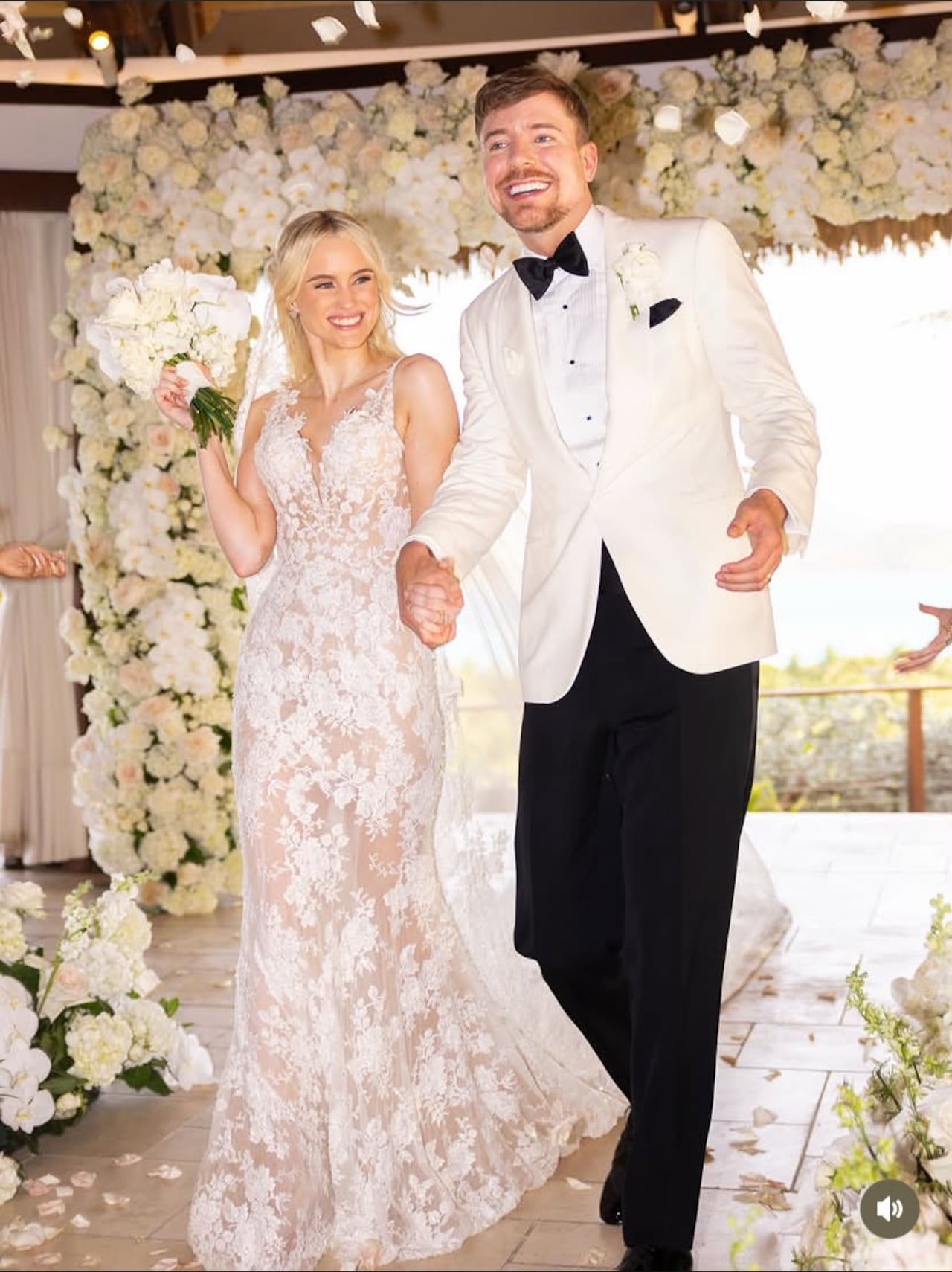 Mr Beast llegó al altar con su novia.