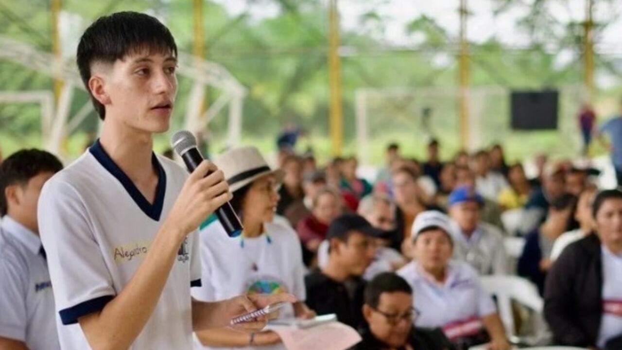 La historia de Manuel Alejandro Campiño, el más votado al Concejo de Motoa que aún está en el colegio.