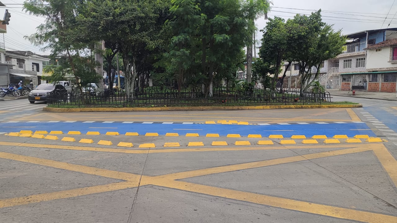 Este es el panorama actual en la Carrera 1D con calle 52, captado por el lente de El País.
