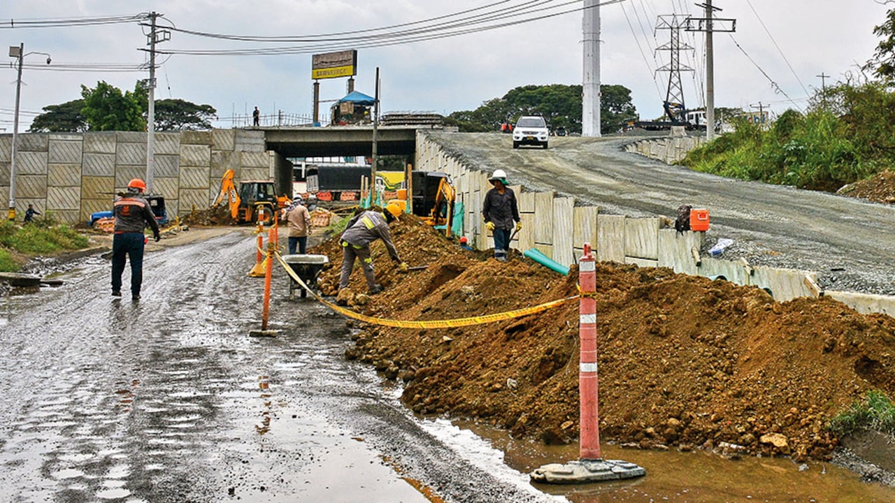 La ejecución de recursos para hacer obras podría entrar en pausa si la situación que se presenta con el presupuesto no tiene una solución pronta y llega a motivar una demanda al decreto.