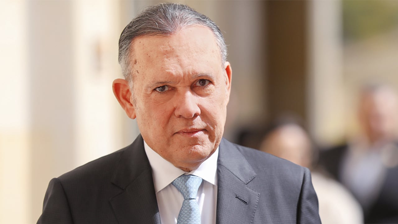 Efraín Cepeda Presidente del Senado