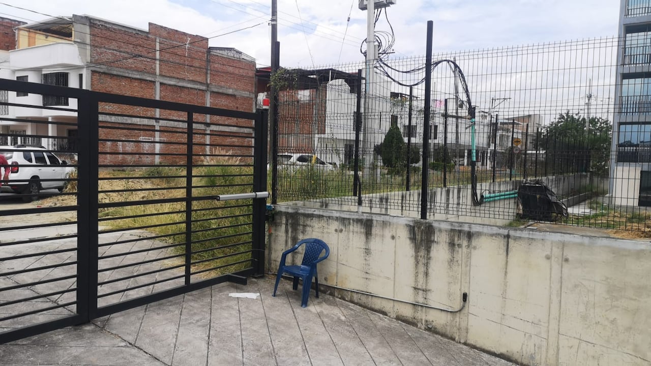 Durante la toma pacífica, los propietarios reiteraron su llamado a la constructora para establecer un cronograma que permita culminar el proyecto.