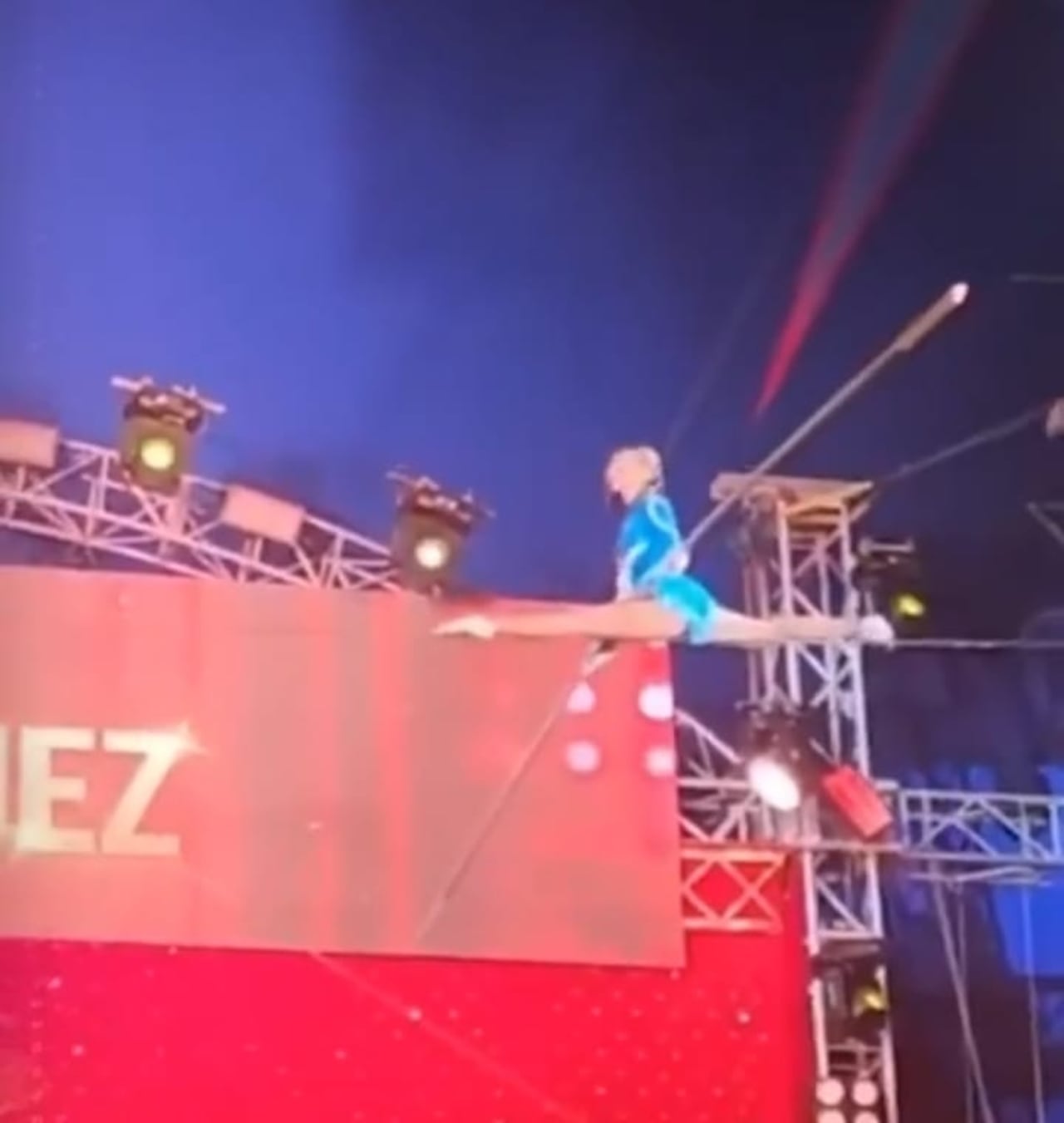 Trapecista del Circo de los Hermanos Gasca sufrió accidente en pleno show.