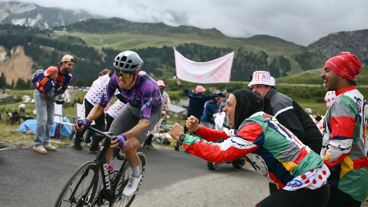 Ben O'Connor, ganador de la etapa 18 del Tour de Francia.