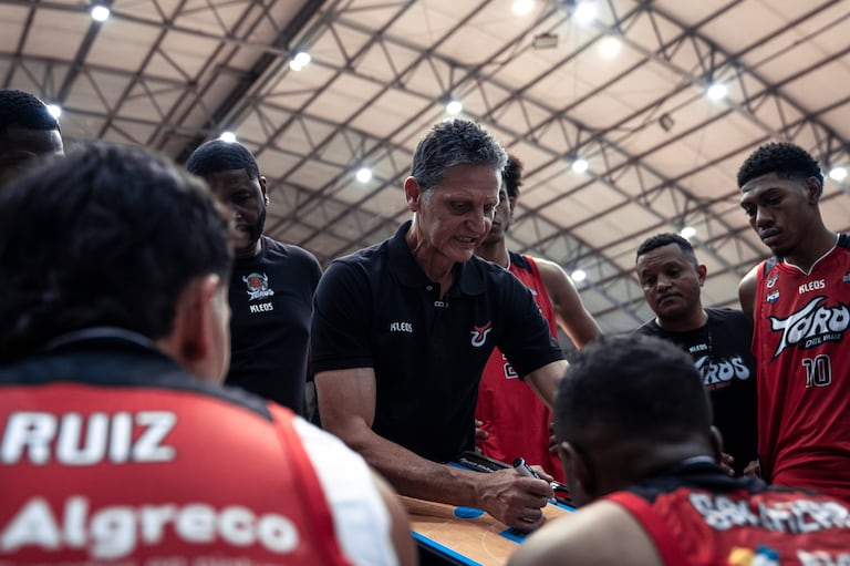 Toros del Valle se mantiene en la parte alta de la tabla de la Liga Profesional de Baloncesto.