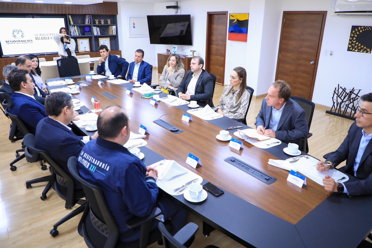 Los operadores de telefonía celular también asistieron a la jornada.