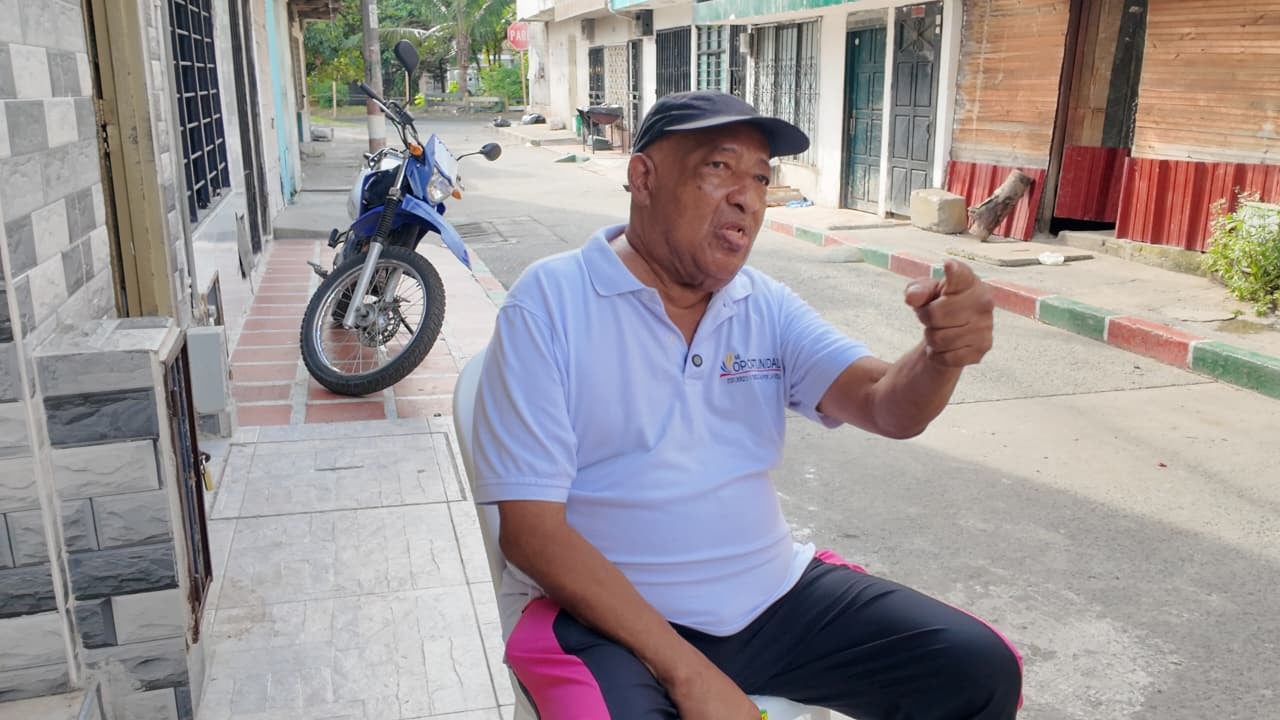 Orlando Quiñones recuerda que el trabajo comunitario surgió a partir de necesidades identificadas en el barrio El Retiro.