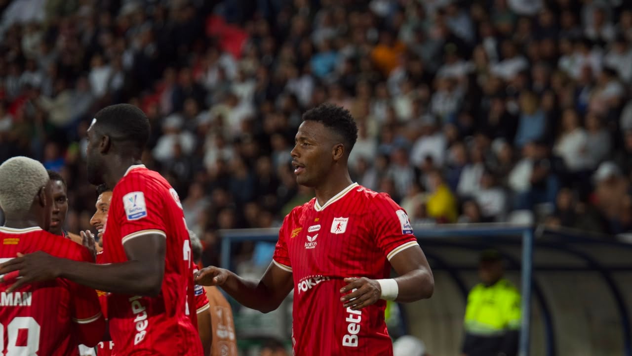 Los jugadores del América de Cali celebra el tanto de Dany Rosero frente al Once Caldas por la fecha 3 de la Liga Colombiana II-2026.