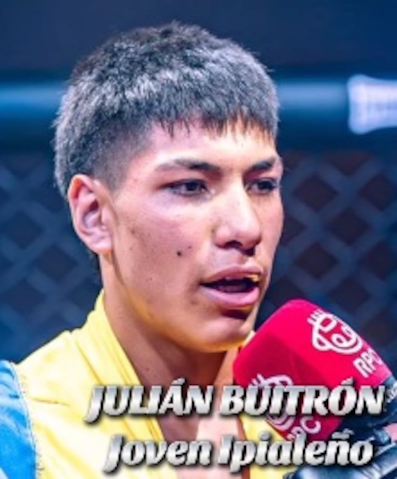 El joven ipialeño Julián Buitrón celebra su victoria por nocaut en el evento CFL 3 Panamá, donde representó a Colombia con tan solo 17 años.