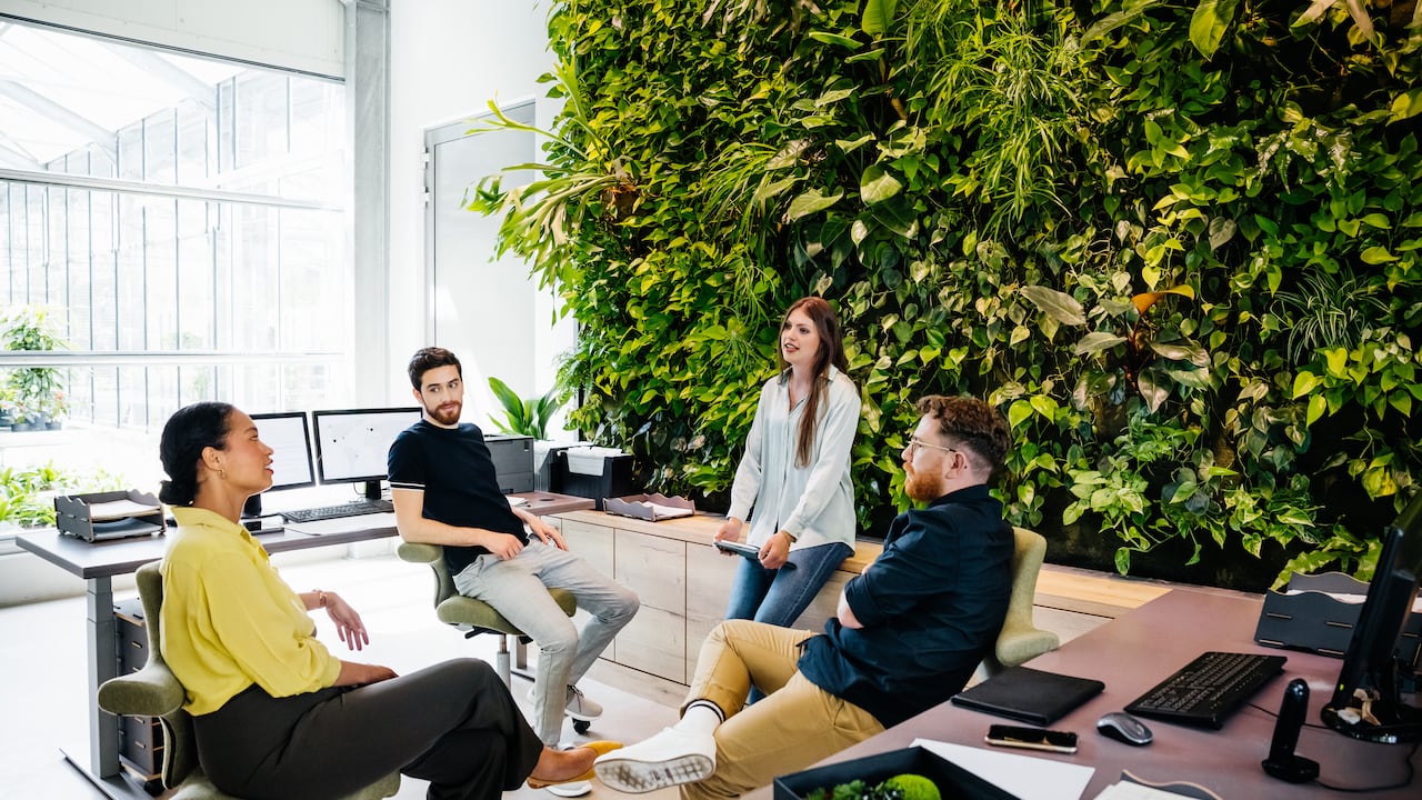 Expertos de PwC destacan el papel de la sostenibilidad como eje estratégico en la gestión del riesgo y la creación de valor empresarial.