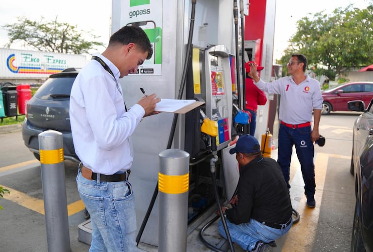 Gobierno abrirá procesos contra 70 estaciones de servicio por incumplimientos en precios y condiciones laborales
gasolina, gasolinera, estación de servicio, terpel, primax