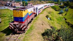 El tren turístico revive la experiencia ferroviaria en Boyacá con vagones restaurados y paisajes imponentes.