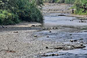 El Río Pance muestra ya los efectos de la intensa ola de calor que precede, según el Ideam es la primera temporada de lluvias del año en abril.