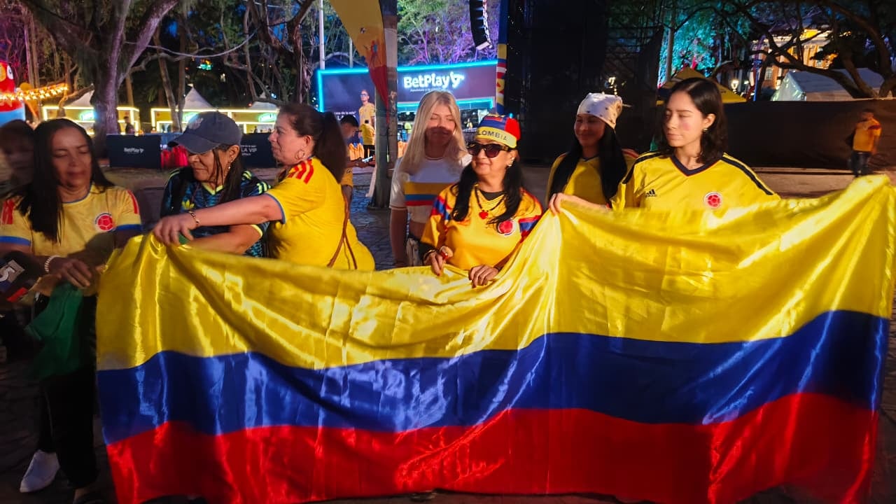 Aficionados de la Selección Colombia en Cali previo a partido contra el Congo.