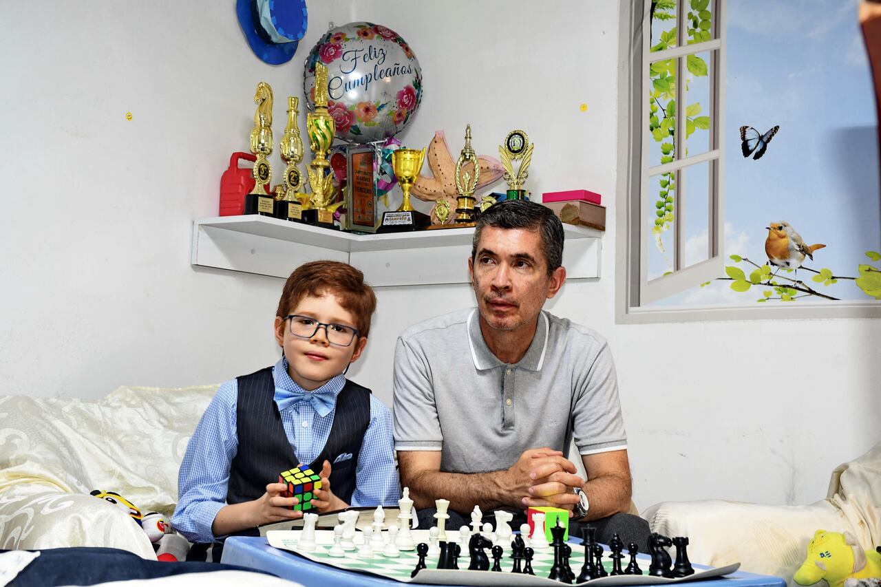 Deporte: Nicolas Ramirez, niño ajedrecista, Campeon Nacional. foto José L Guzmán. EL País