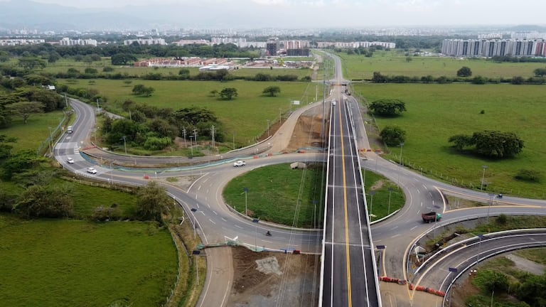 La Avenida Bicentenario entrará en operación este 26 de abril y se proyecta como una nueva alternativa para descongestionar la salida sur de Cali hacia Jamundí.