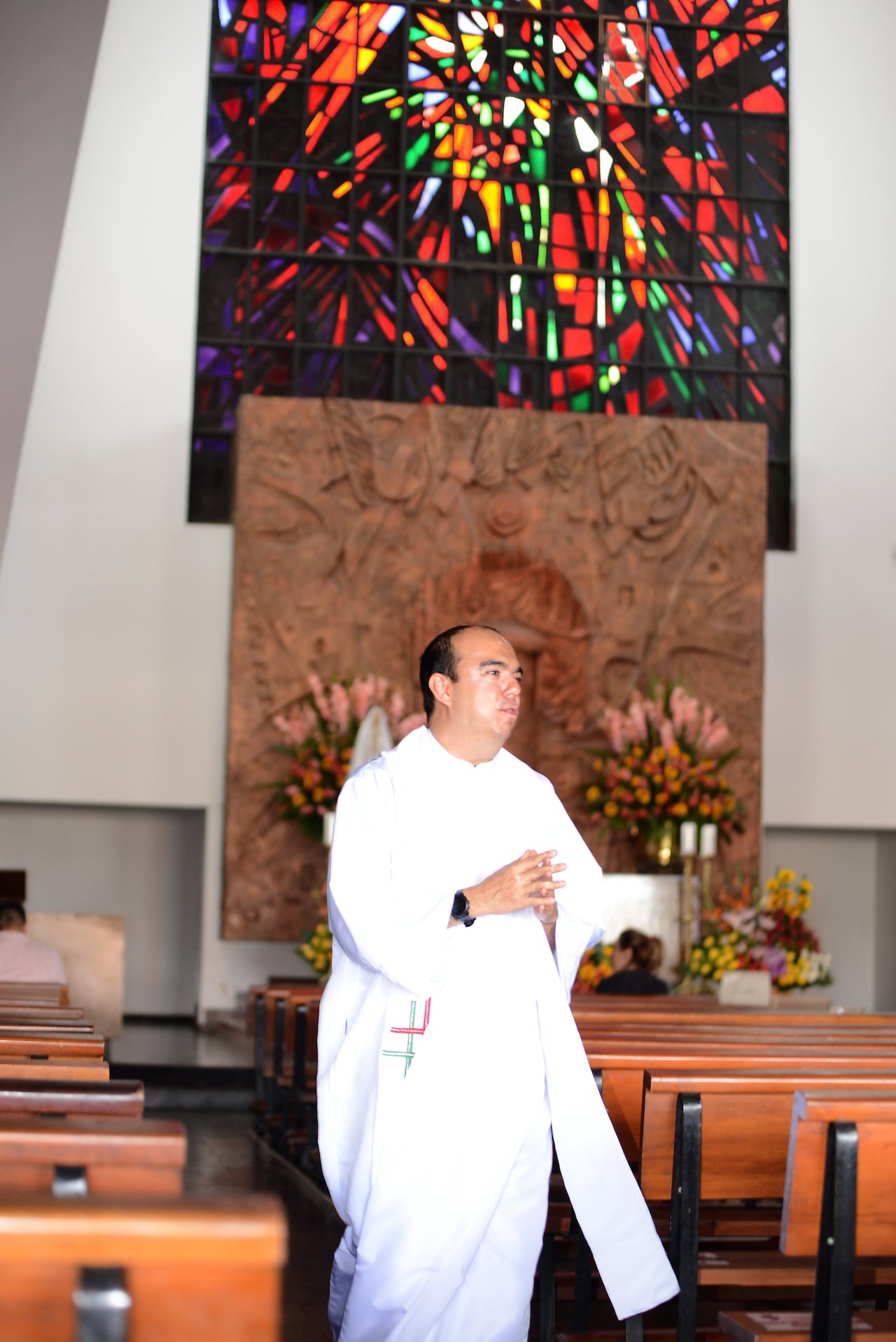 Cali: Entrevista al padre Omar Arturo López Pérez, de la iglesia Nuestra señora de Fátima