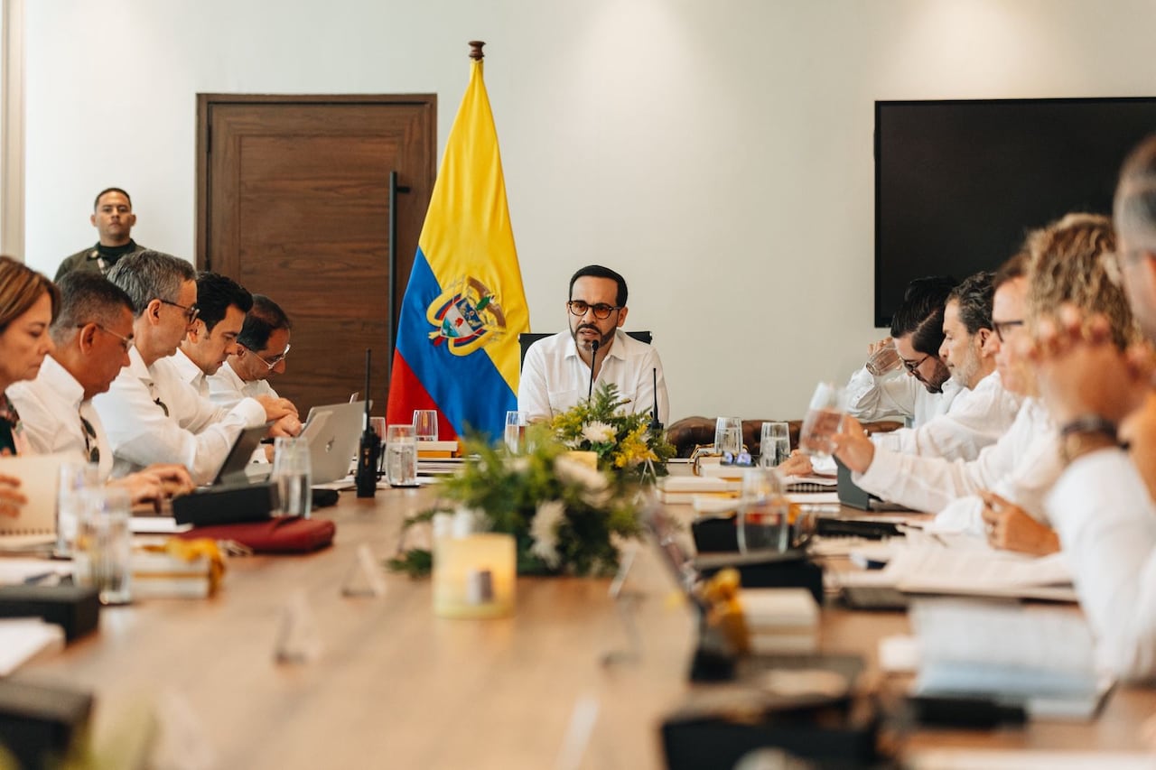 Consejo de ministros, presidido por el presidente Abelardo De La Espriella