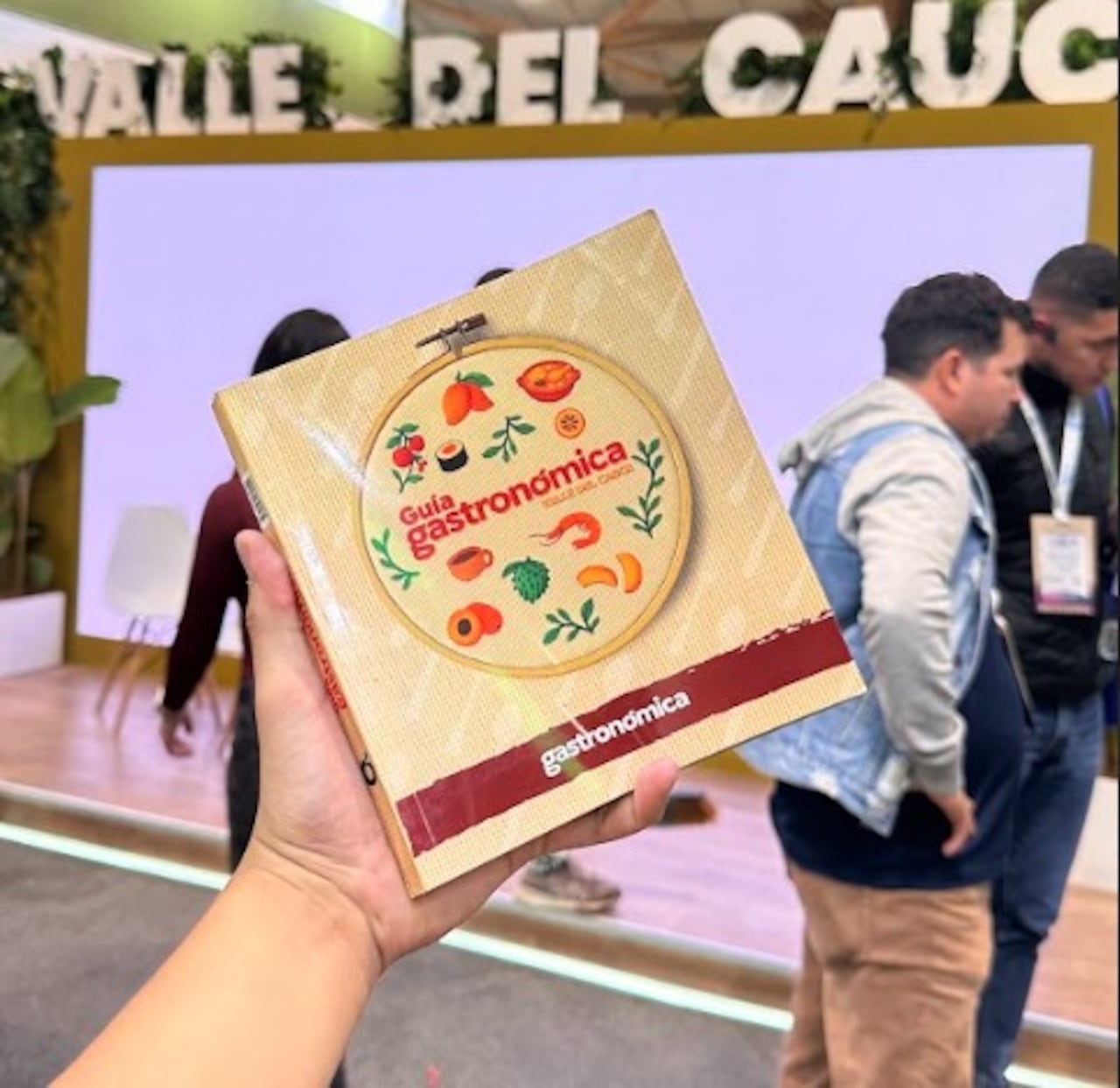 Se presentó en Anato la Guía Gastronómica del Valle.