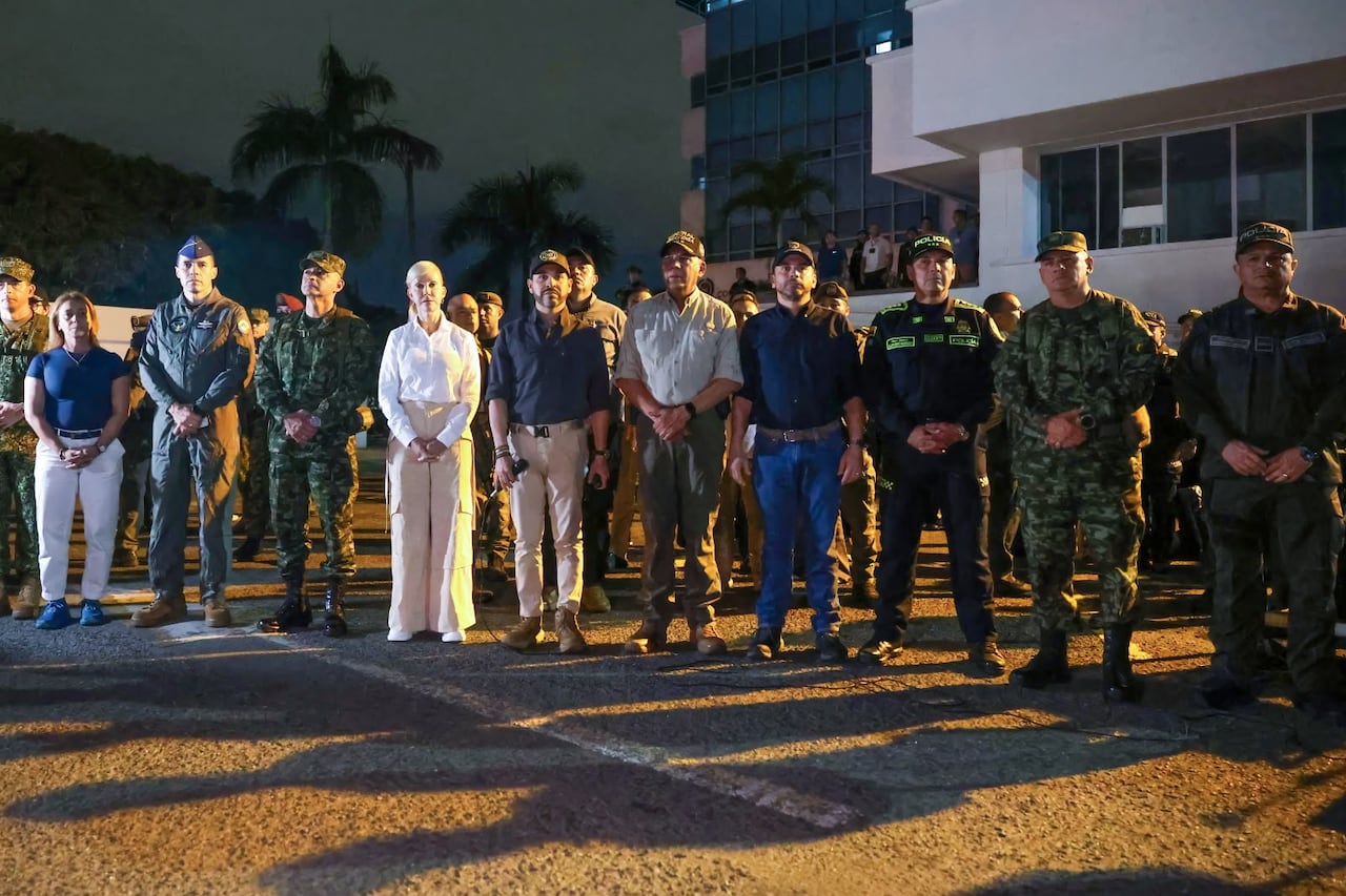 El presidente Abelardo de la Espriella, la gobernadora Dilian Francisca Toro y el alcalde Alejandro Eder hicieron parte de la jornada.