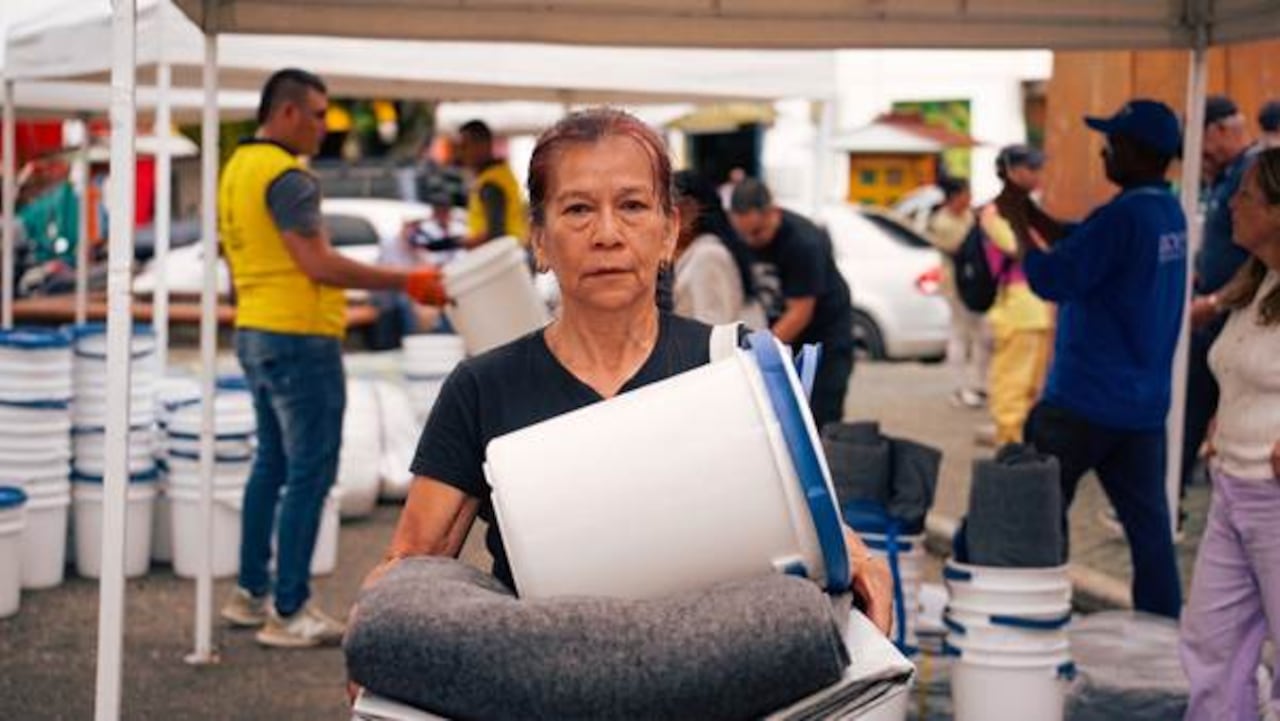 OIM lleva ayuda humanitaria de Estados Unidos a 30 municipios afectados por el terremoto en Colombia