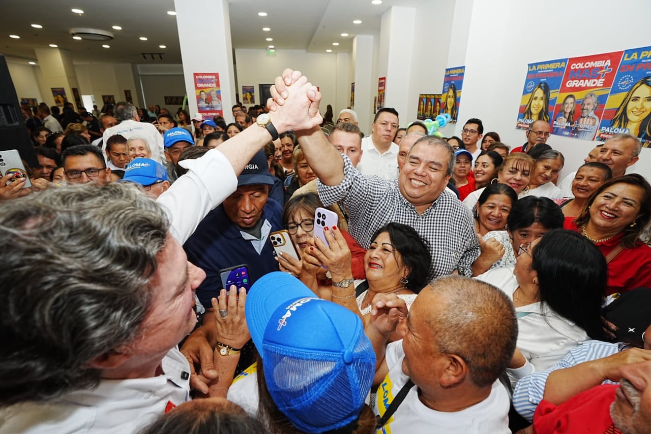 El evento evidenció una convergencia política entre distintos sectores que promueven una construcción democrática basada en el diálogo y la diferencia.