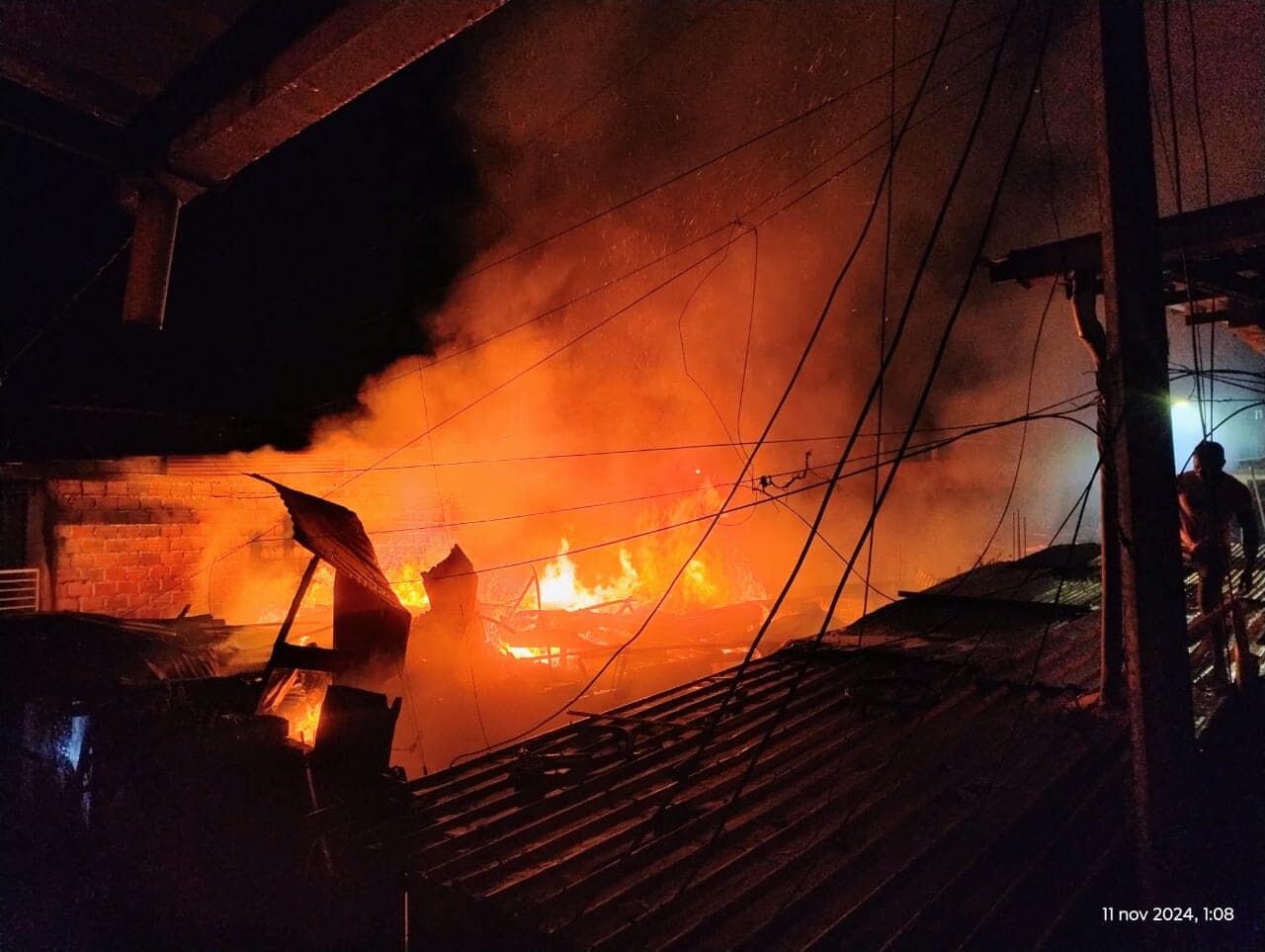 De acuerdo con los bomberos de López de Micay, en esta emergencia solo se presentaron pérdidas materiales.