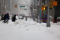 Hasta ahora, la emergencia deja 10 personas fallecidas, de acuerdo con el balance oficial.