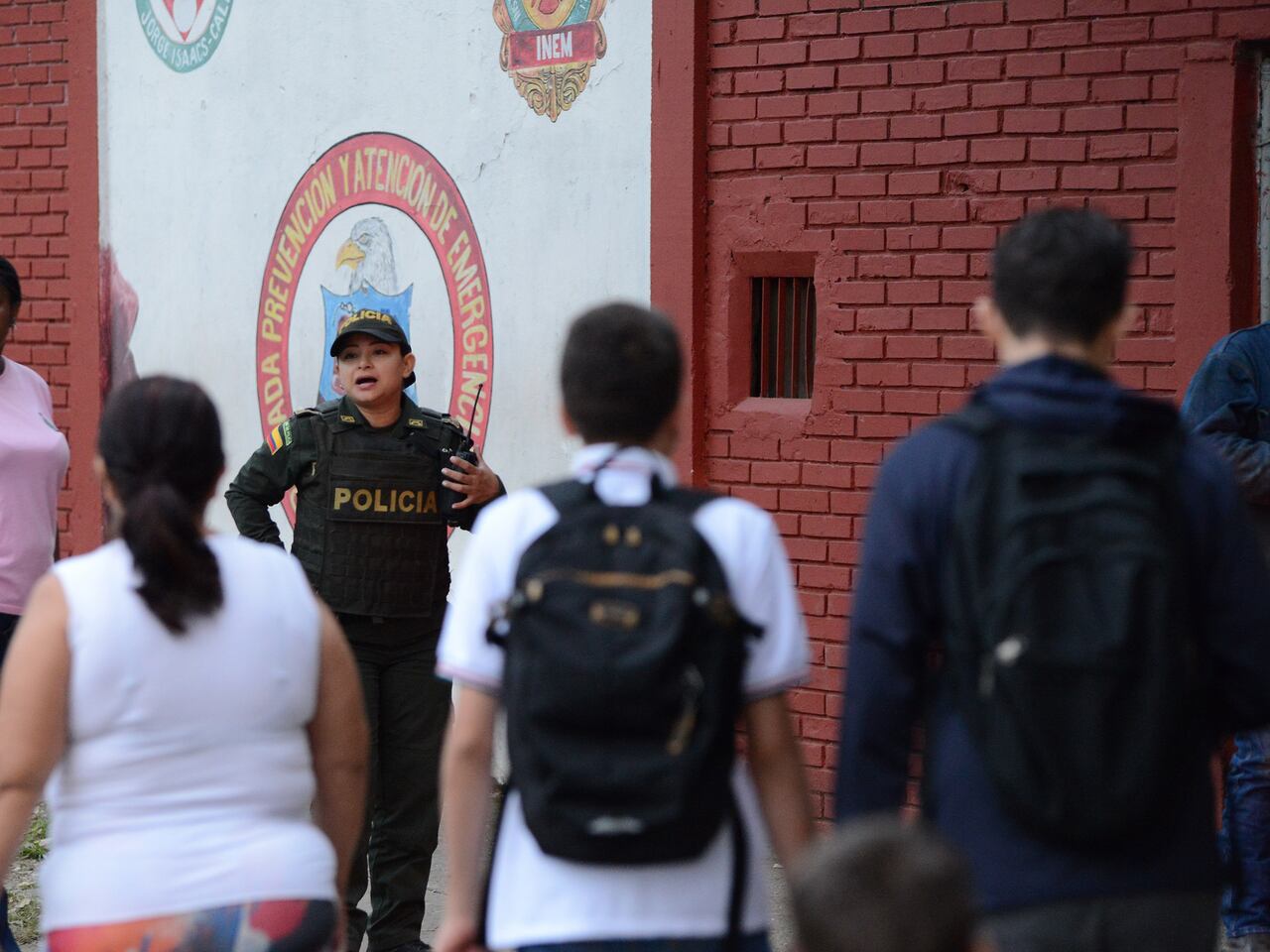 La prevención y educación debe iniciar desde las escuelas, para que los menores reconozcan que la violencia no soluciona los problemas.