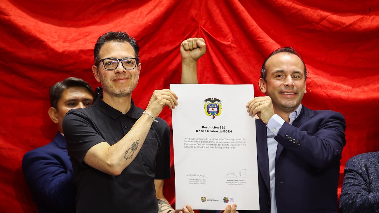 El Ministro de Cultura, Juan David Correa, y Alcalde de Cali, Alejandro Eder, se dieron cita en la inauguración del Festival Mundial de la Salsa, para premiar a Cali.