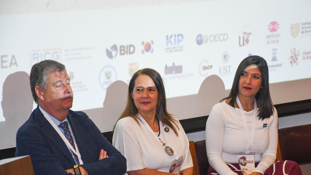El encuentro sirvió como escenario para visibilizar los avances que la administración distrital ha implementado para lograr transformación la compra pública en un instrumento estratégico de impacto social y eficiencia en el gasto.