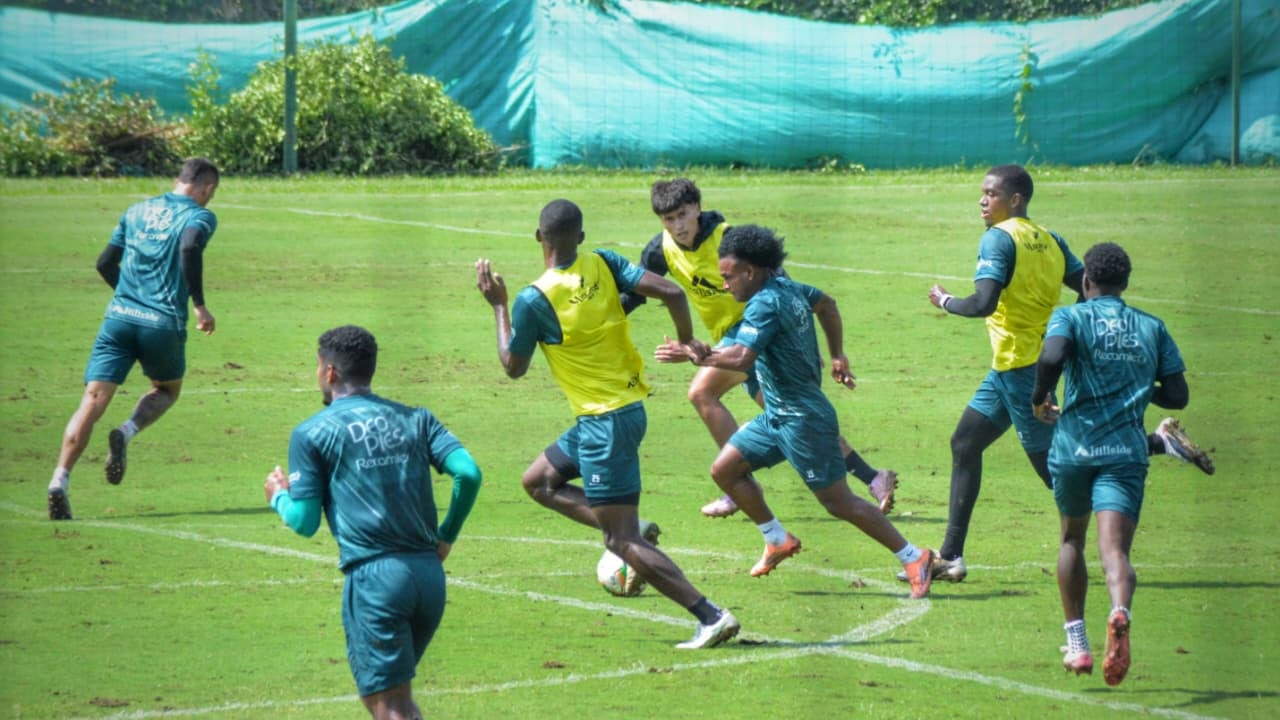 Entrenamiento y Rueda de Prensa Deportivo Cali