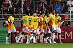 Jugadores de la Selección Colombia celebrando una anotación ante Venezuela.