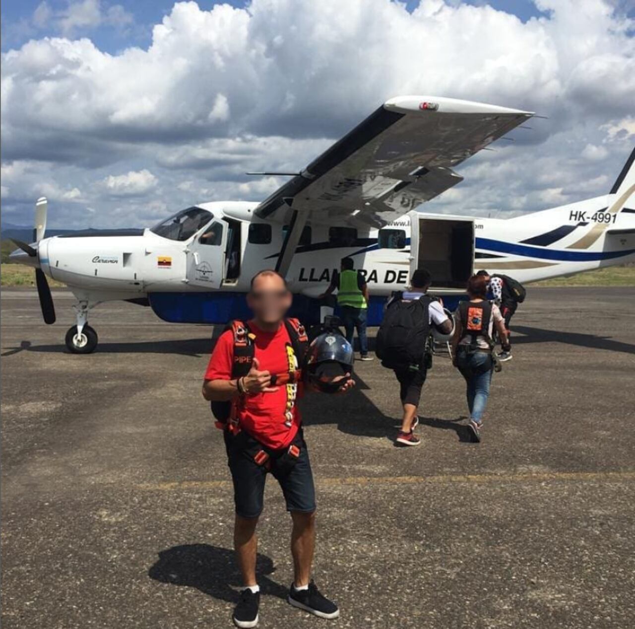 Esta persona tendría anotaciones por presuntas estafas.